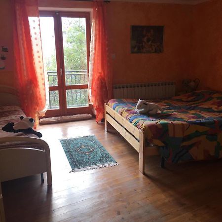 فيلا Casa Miki Roure Turin المظهر الخارجي الصورة